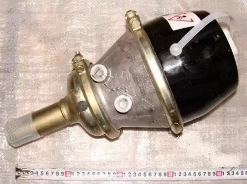 Камера тормозная с энергоаккумулятором (12х20) ЛИАЗ 12-3519110 - Авторота