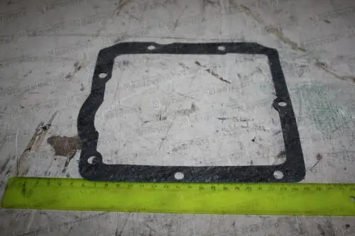 Прокладка УАЗ крышки КПП боковая 469-1702014 - Авторота
