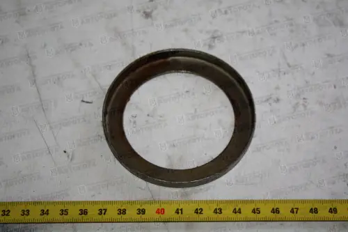 Шайба УАЗ упорная ступицы 452-3103032 - Авторота