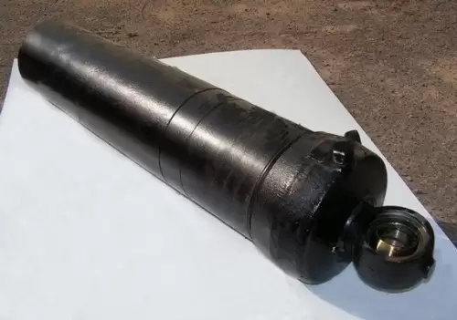 Гидроцилиндр подъема лопаты ДТ-75 ЦГ-80.56х710.31 - Авторота