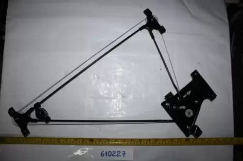 Стеклоподъемник для а/м КАМАЗ левый в сборе 53205-6104011 - Авторота