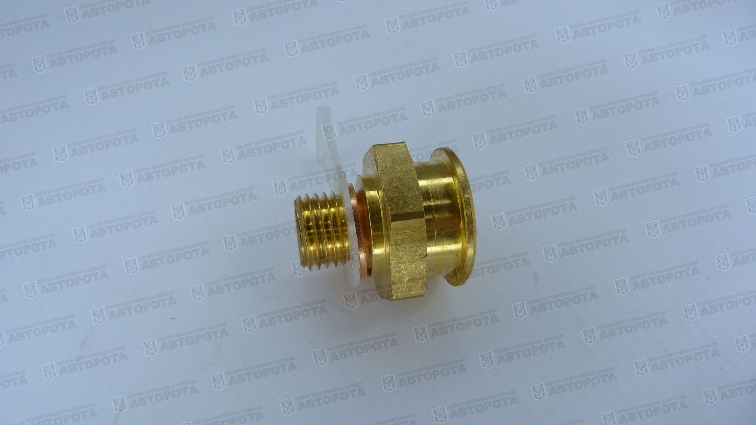 Штуцер М 14х1,5 для а/м КАМАЗ топливный CommonRail 740.70-1104232 (VOSS) - Авторота