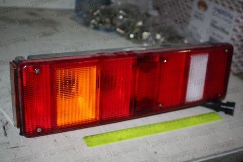 Фонарь задний для а/м КАМАЗ правый без подсветки 8512.3716-01 - Авторота